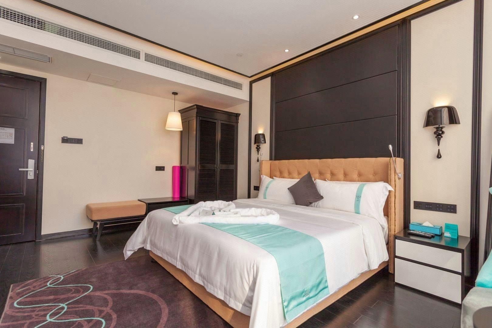 WH - Godness Romantic Bed Room
