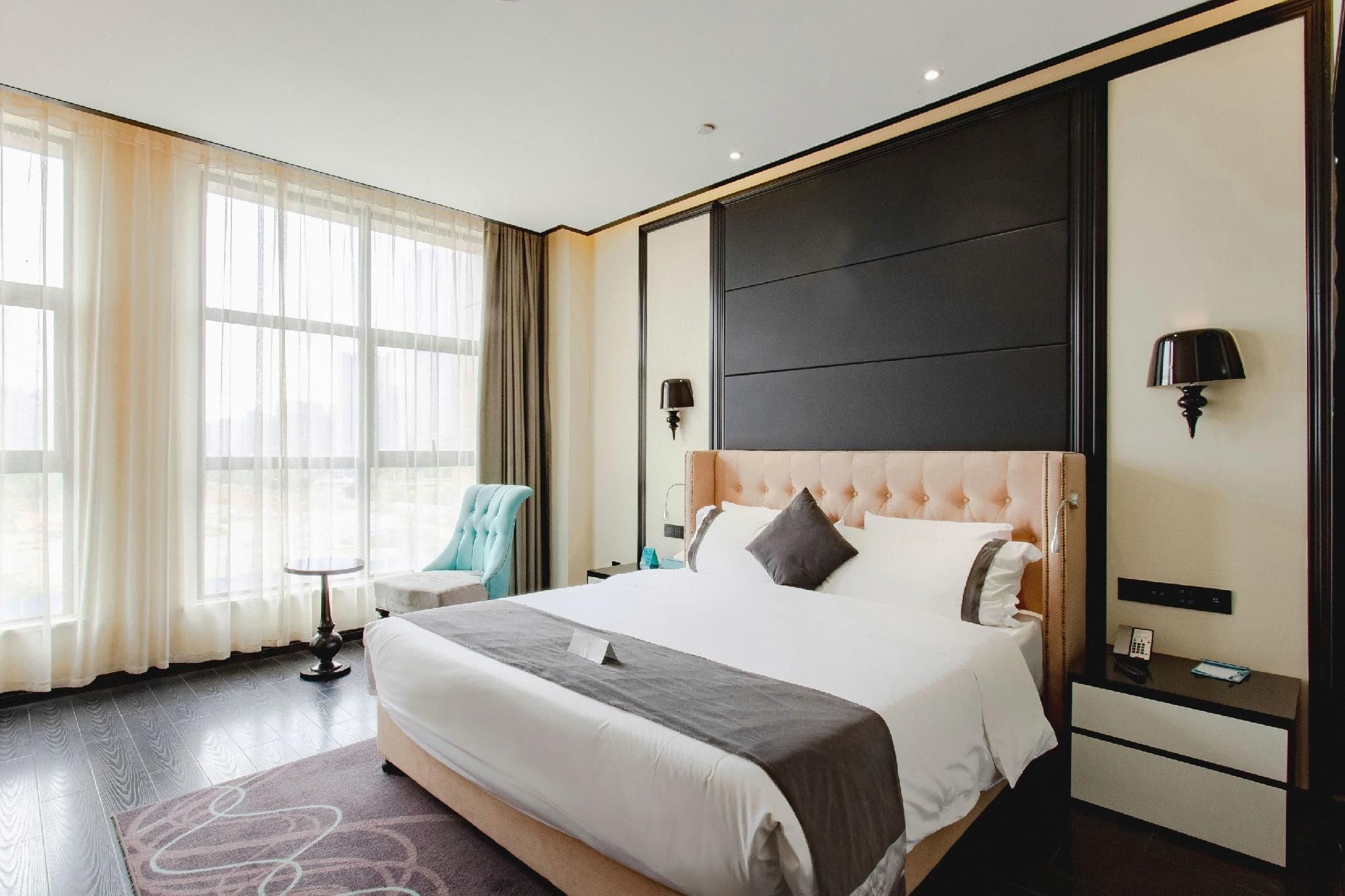Xana - Business Bed Room