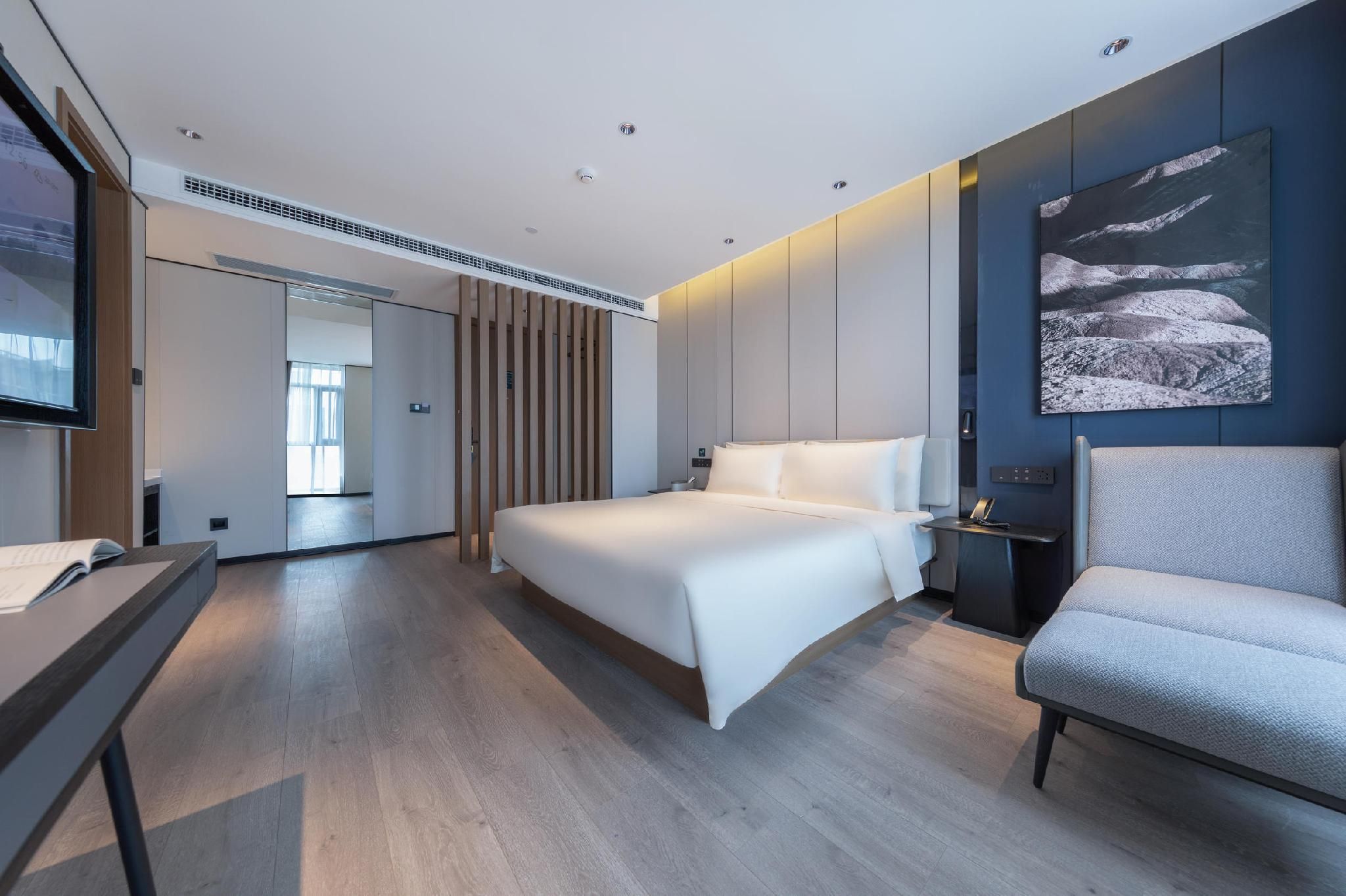 Superior 1 Queen