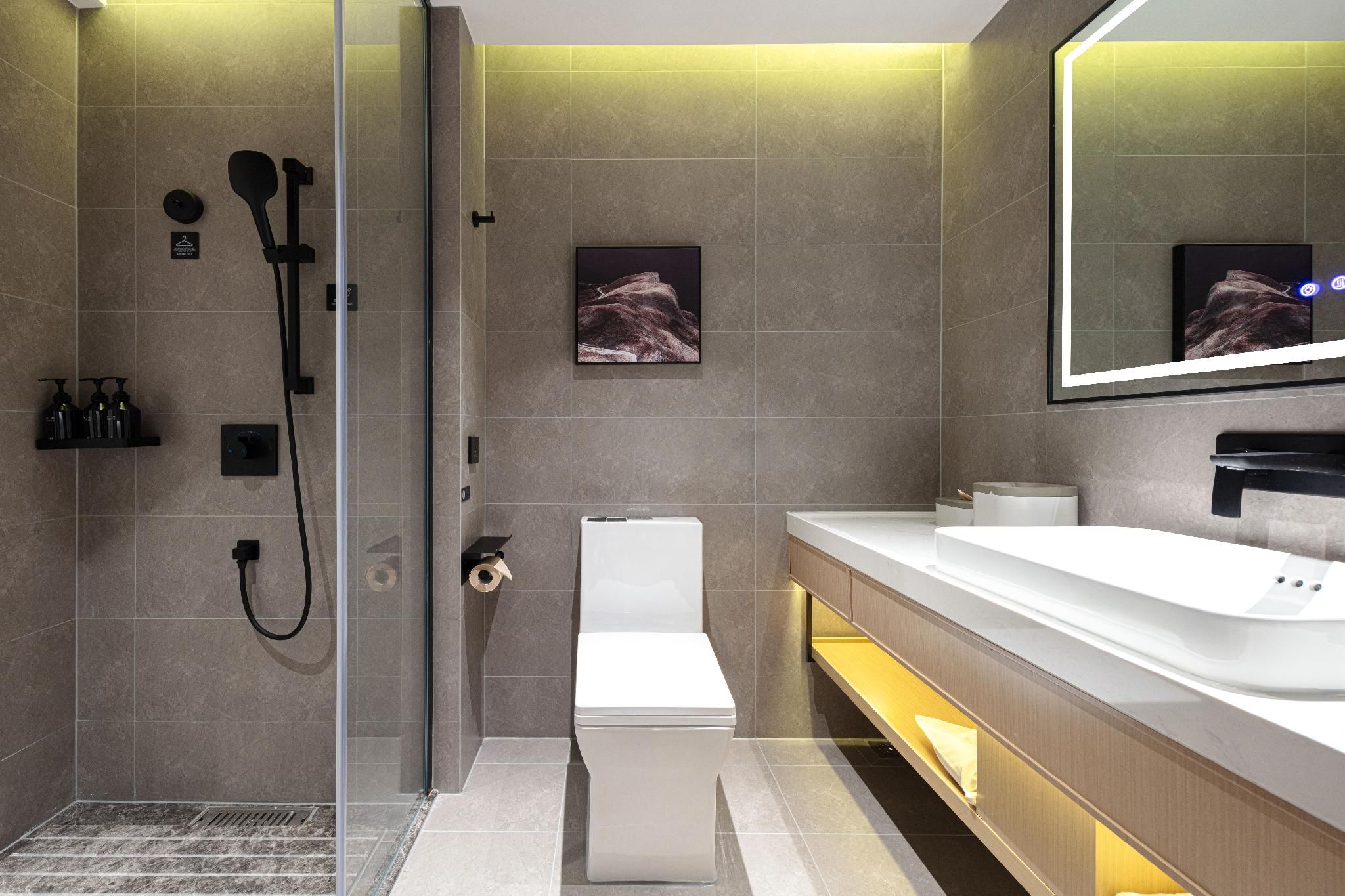 Executive room, Guest room, 1 Queen