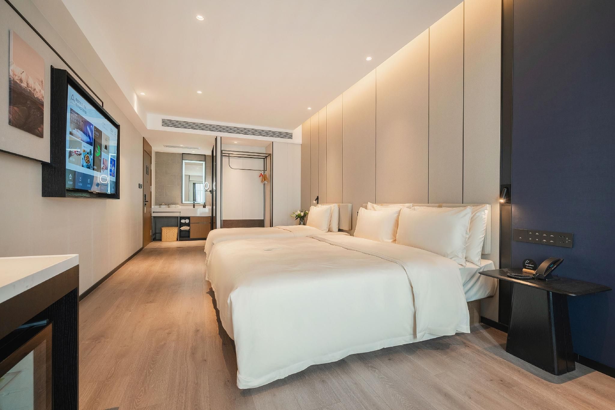 Jimu Family Room