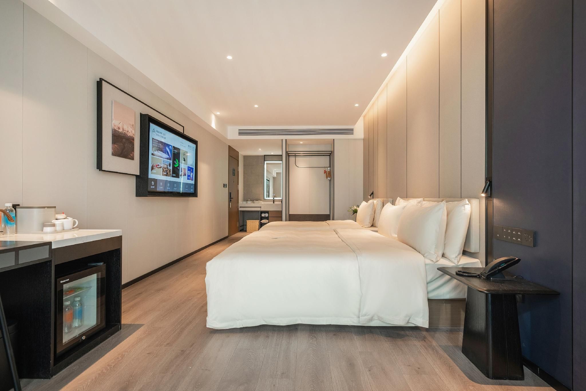 Jimu Family Room