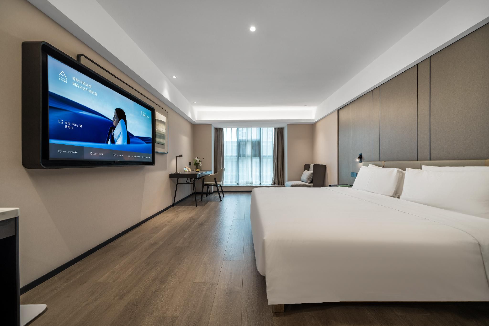 Executive room, Guest room, 1 Queen