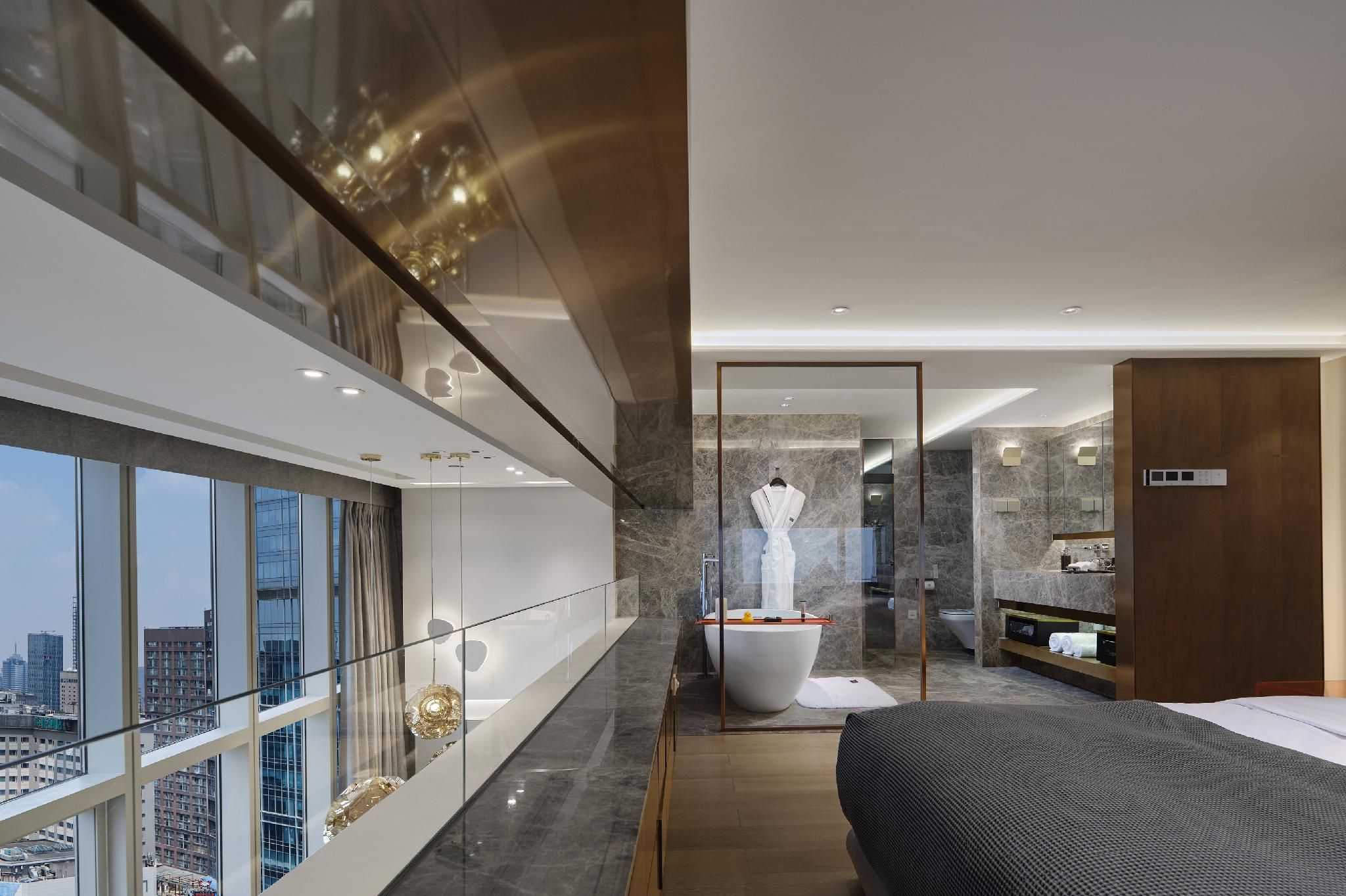 Loft Suite - 2 Bedroom - City View - 2 Bathrooms