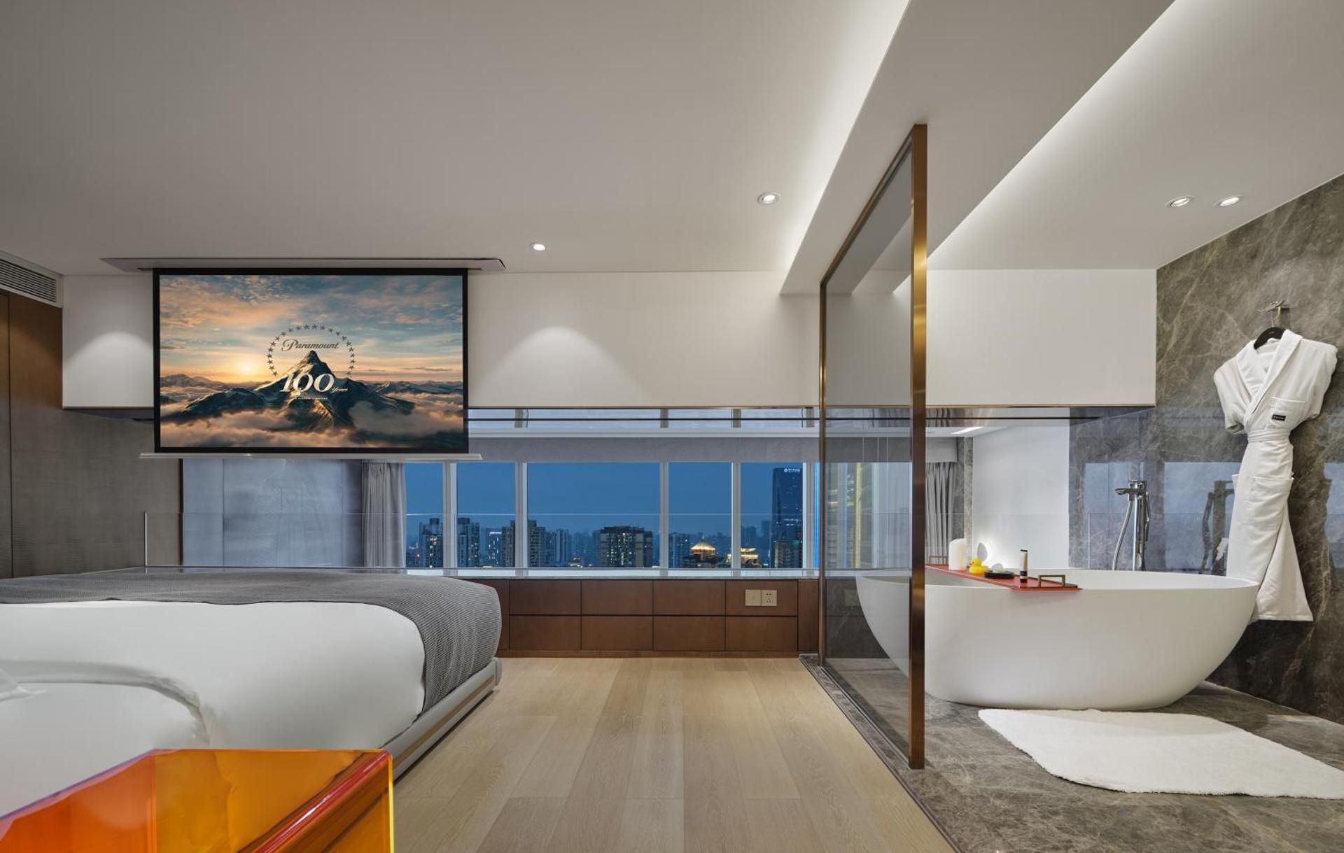 Black Pearl Loft Suite-2 Bedroom-Taikoo Li View- 2 Bathrooms