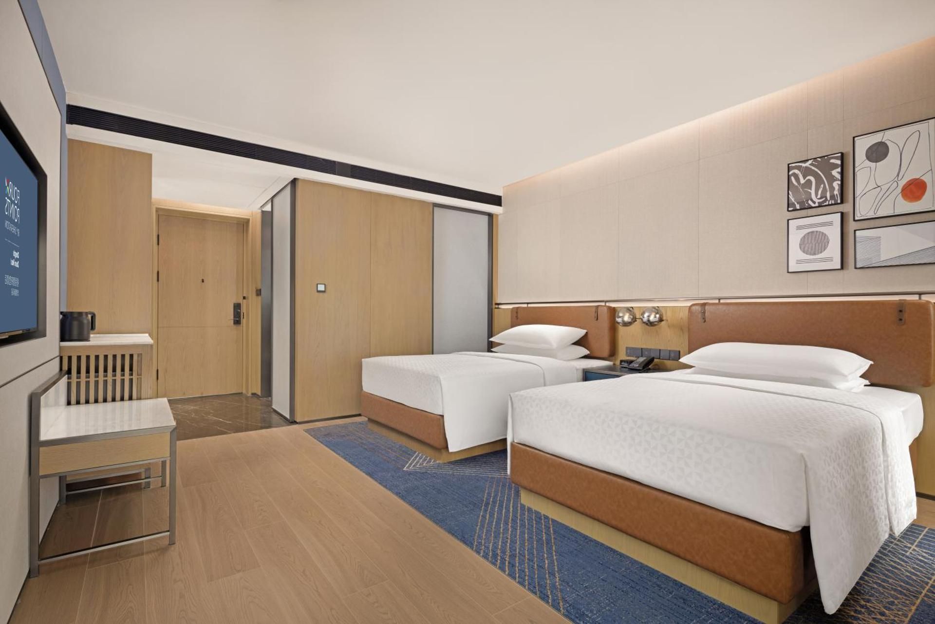 Standard Double Room with Two Double Beds