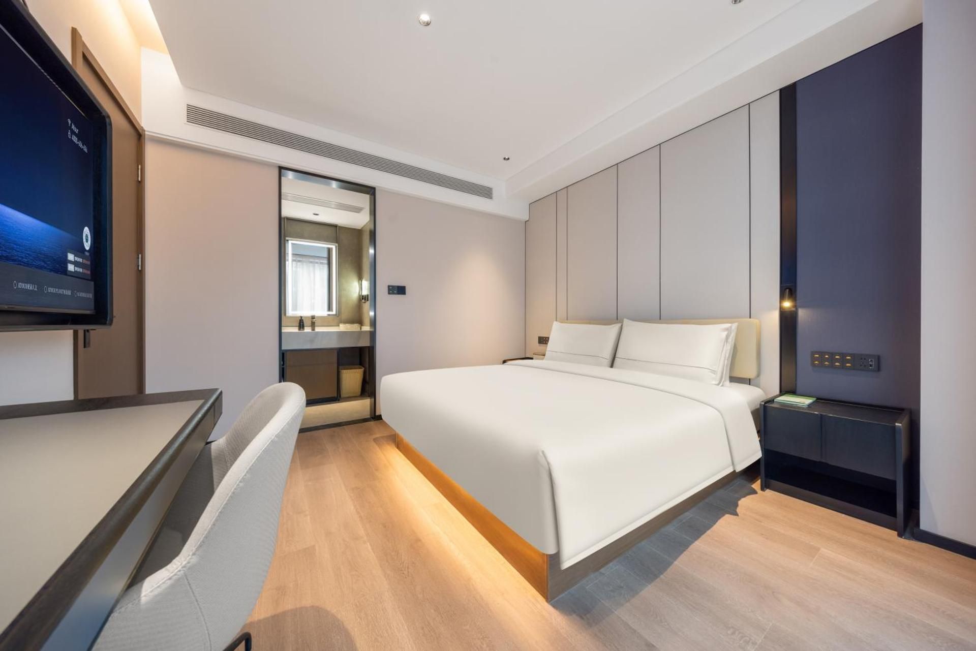 Premier Double Room with Bath