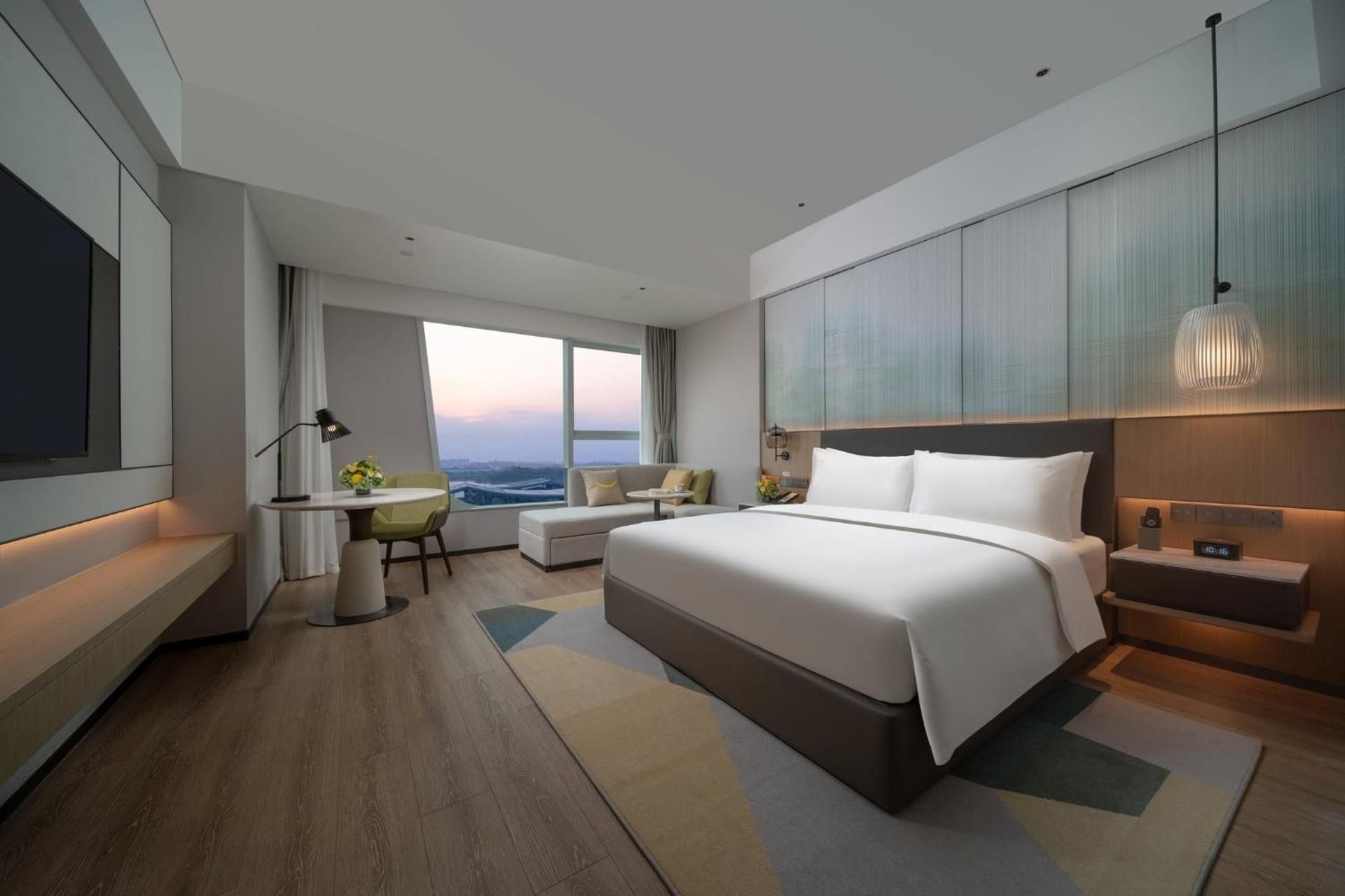 Standard King Room - High Floor