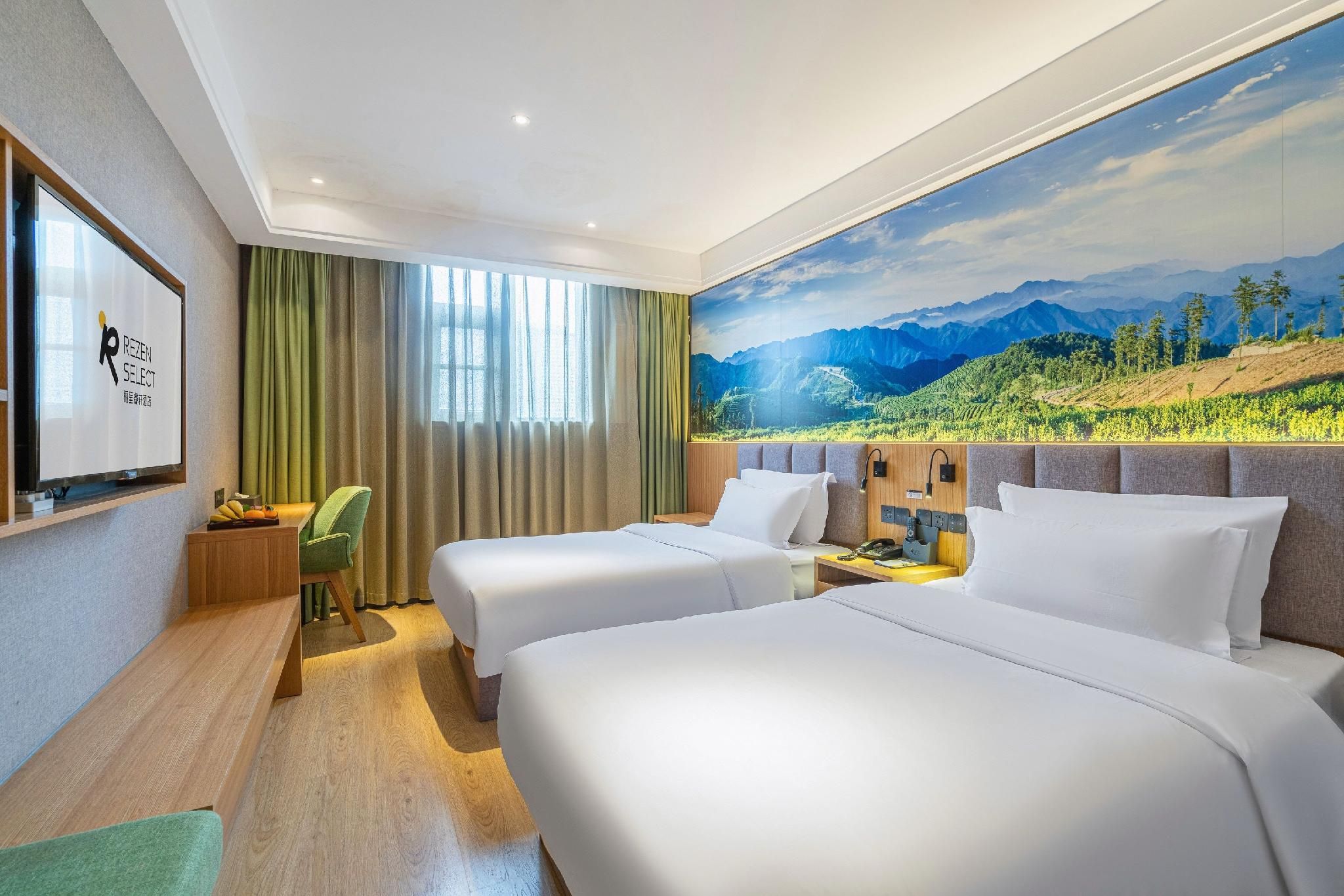 Twin Superior Room