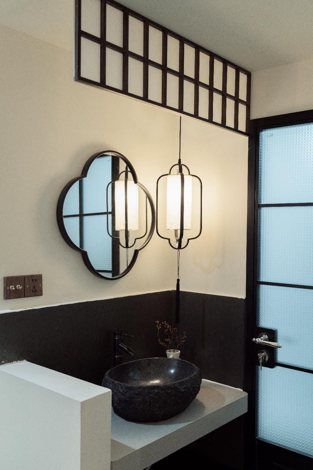 3 Bedroom 2 Bathroom Compact Apartment