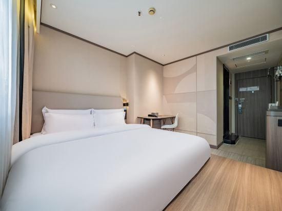 Huazhu - Tatami Room