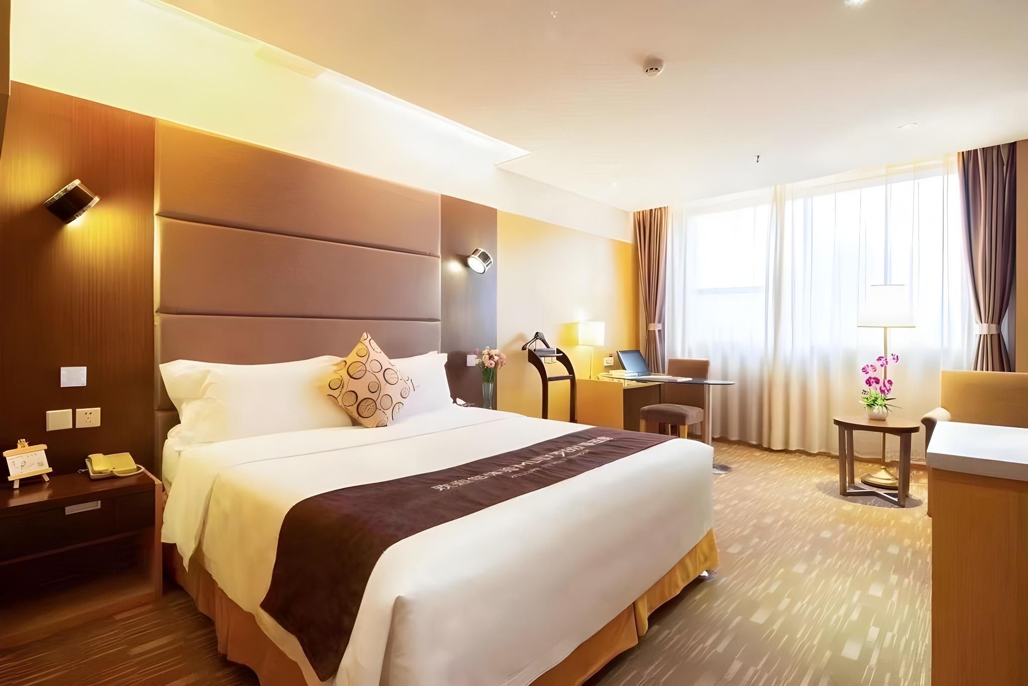 Executive Queen Room