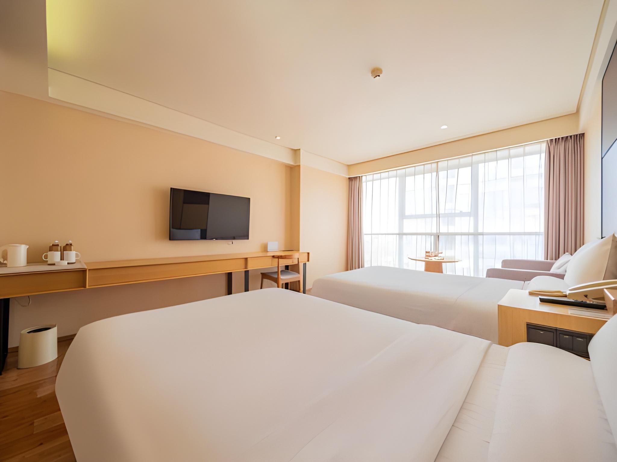 Pressure Release Business Twin Room