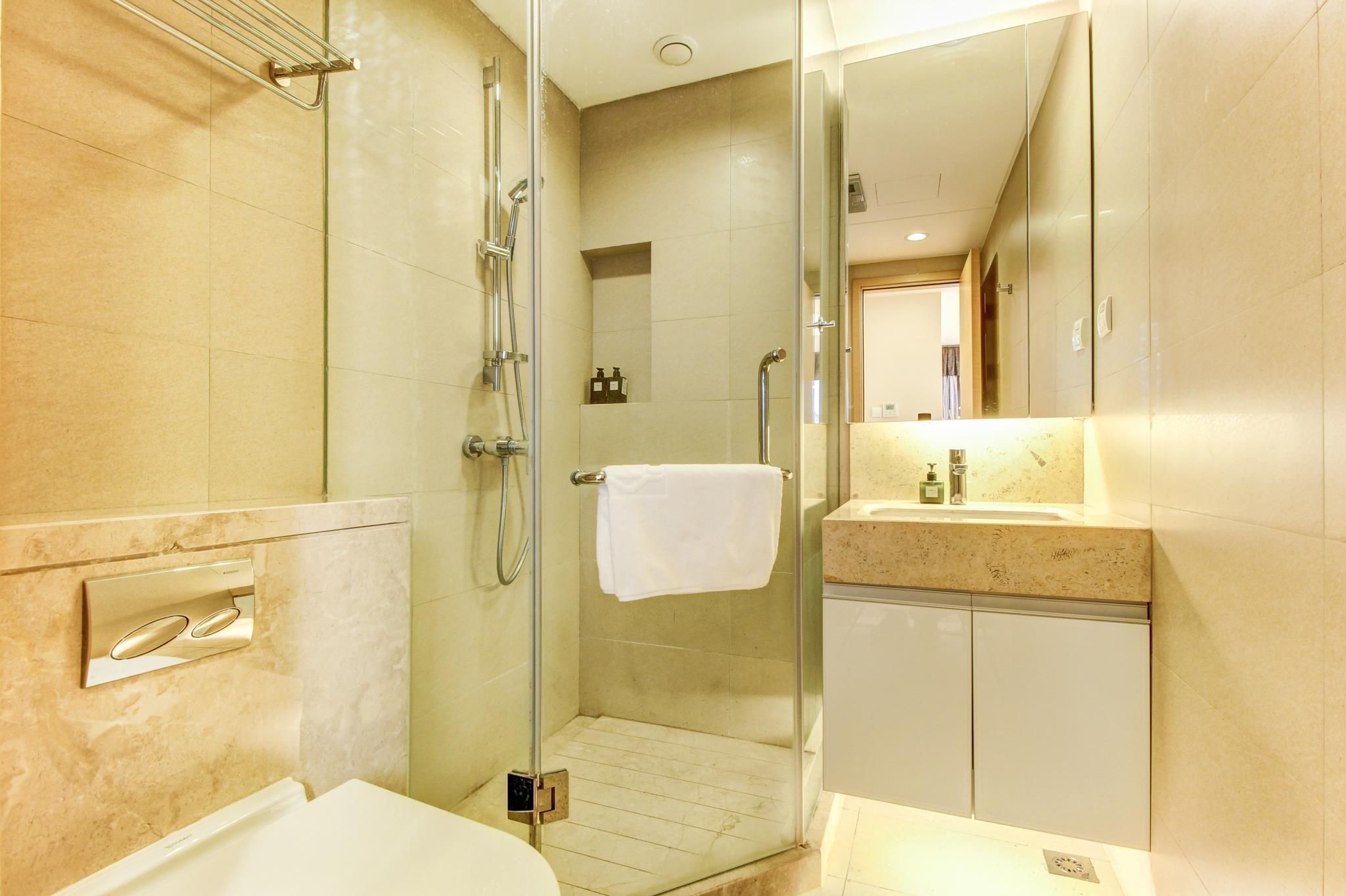 2 Bedroom Executive Suite