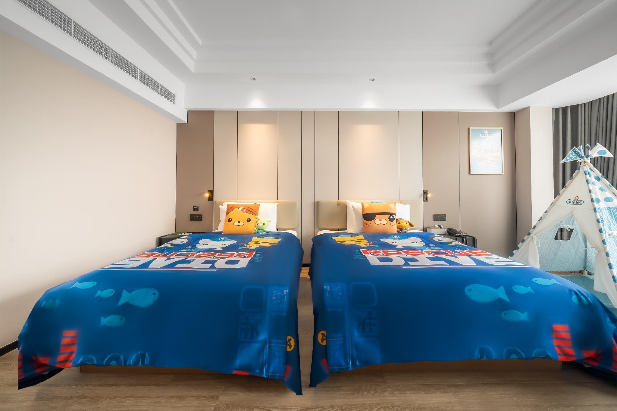 Executive Parent Kid Twin Room