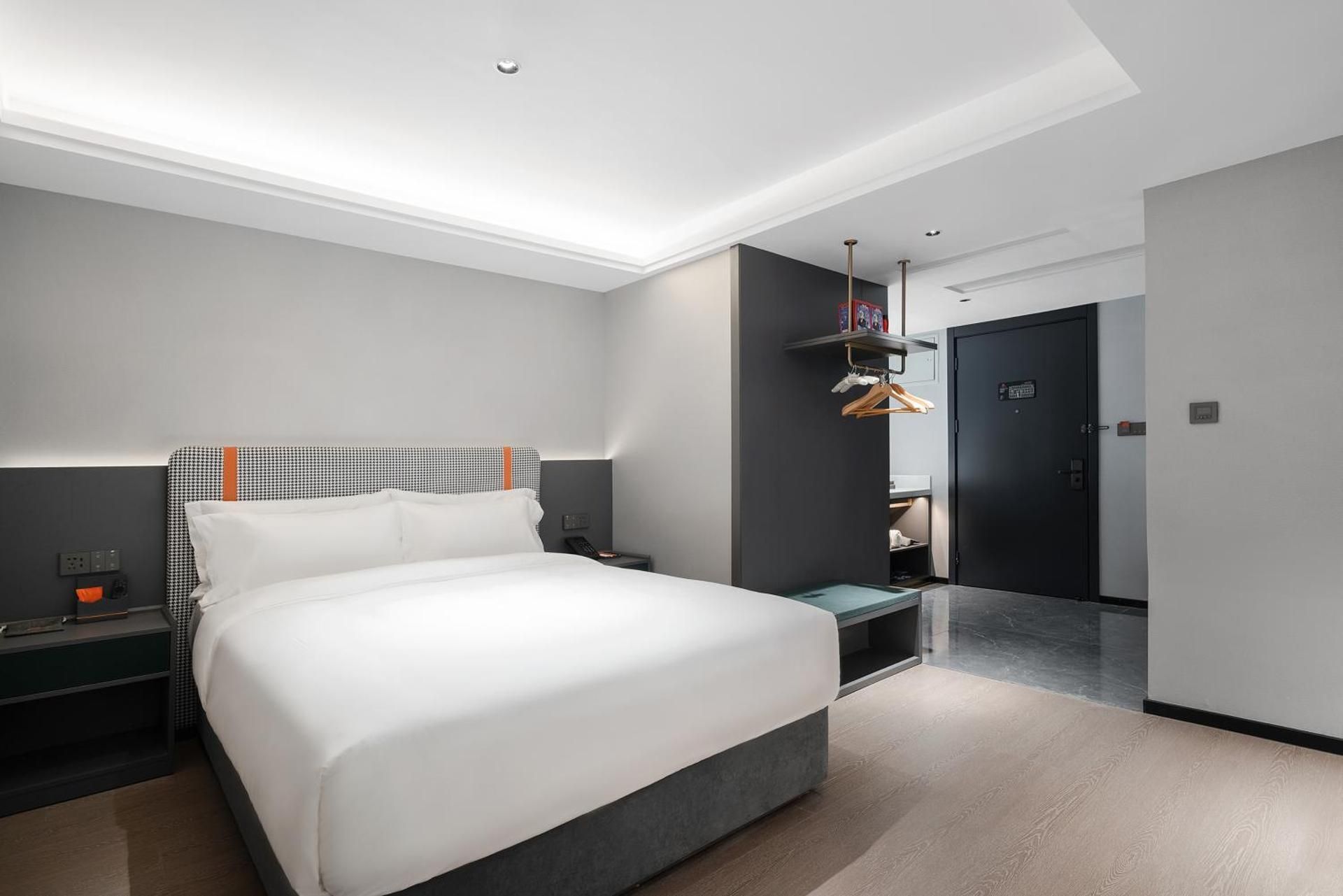 Jingmi Compartment Room
