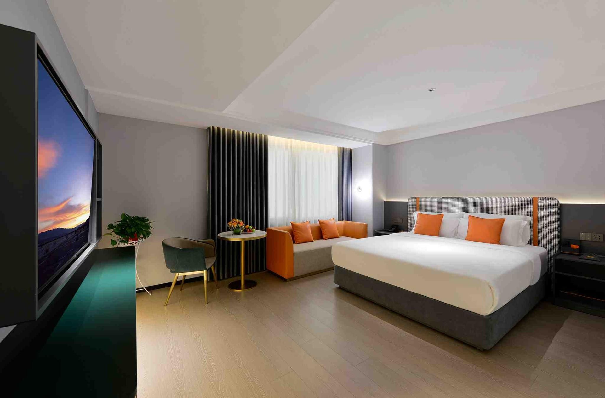 Jingyin 1 Bed Room