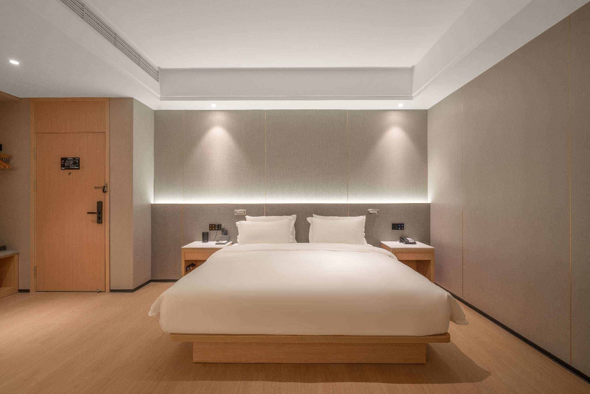 Atour - JIMU Cinema 1 Bed Room