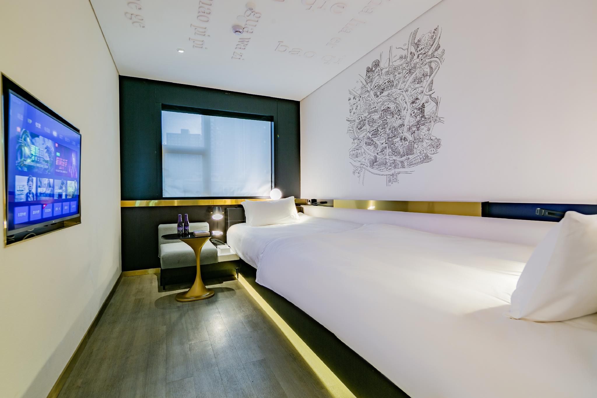 Huazhu - Huange Deluxe Twin Bed Room