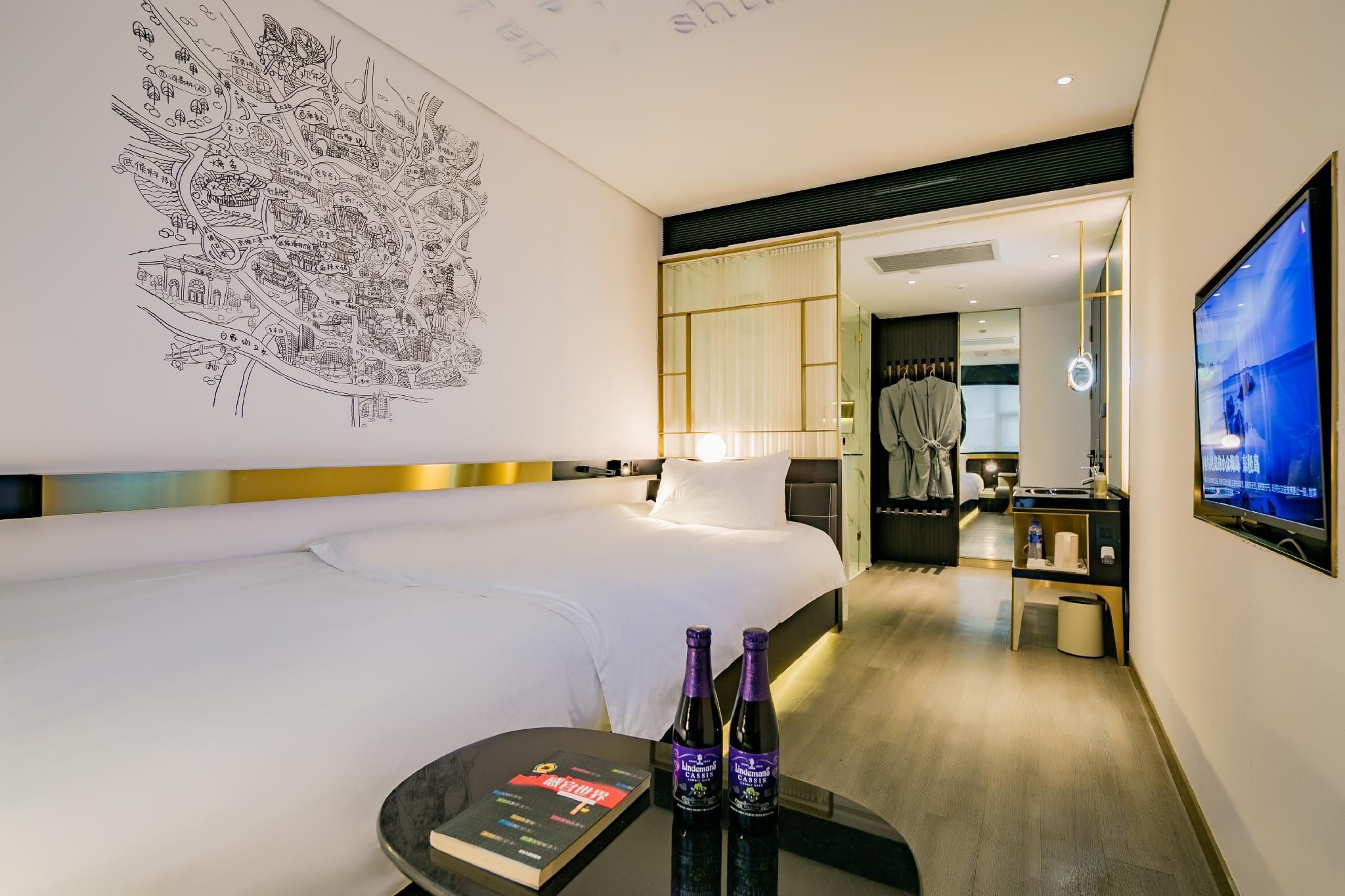Huazhu - Huange Deluxe Twin Bed Room