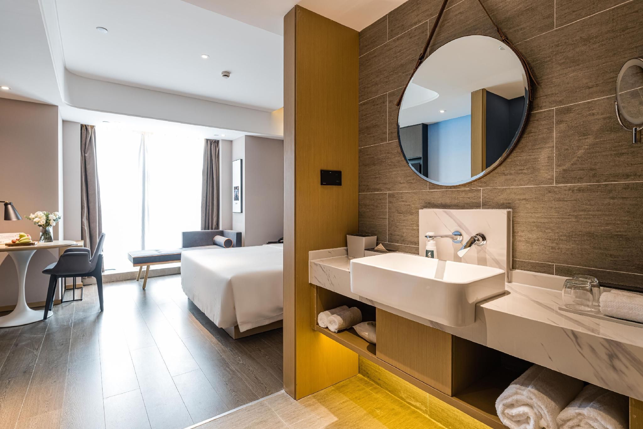 Jimu Double Room with View
