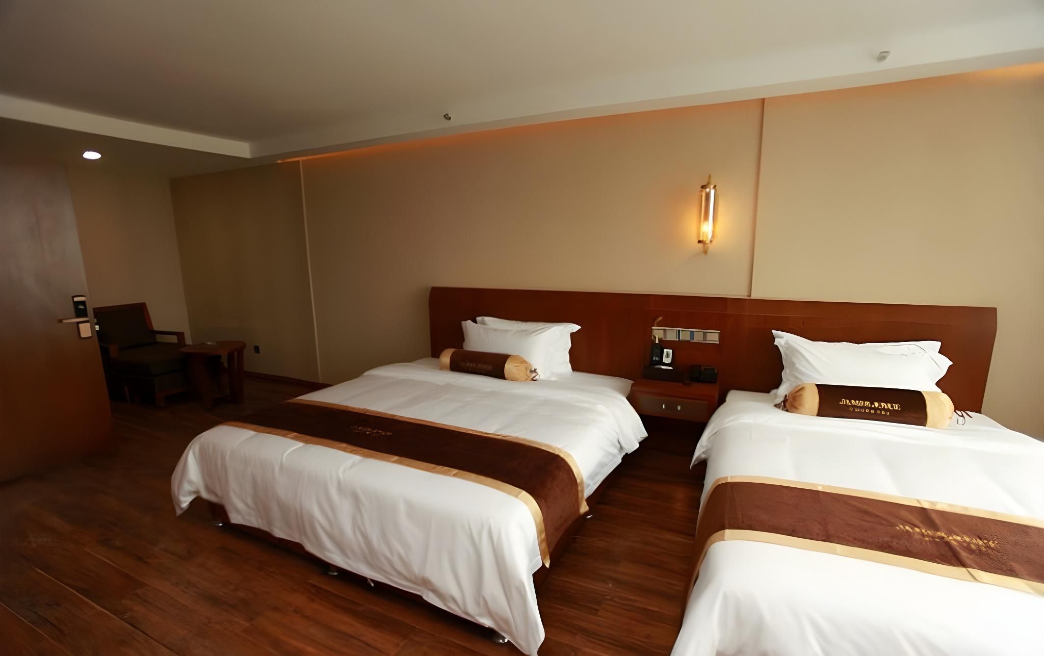 James Joyce - Feifan Family Suite
