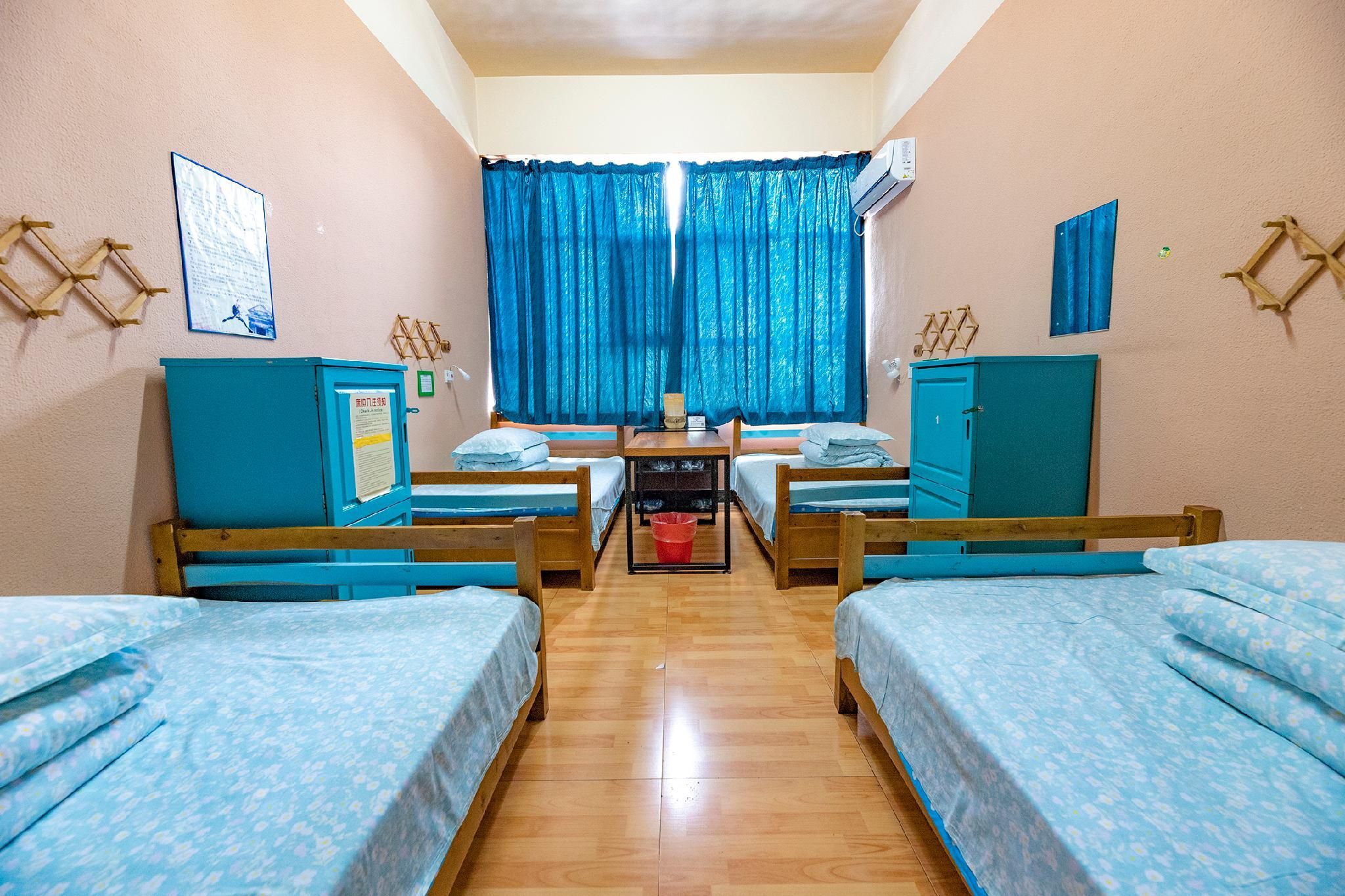 1 Person in 4-Bed Dormitory - Male Only