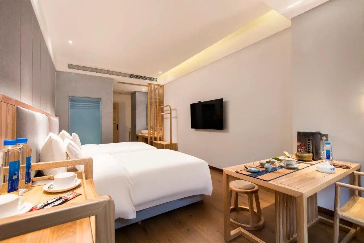Lavende - Ya Zhi Twin Room