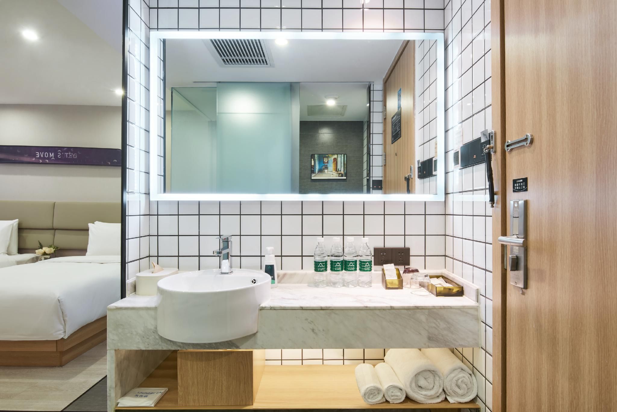 Select Twin Room