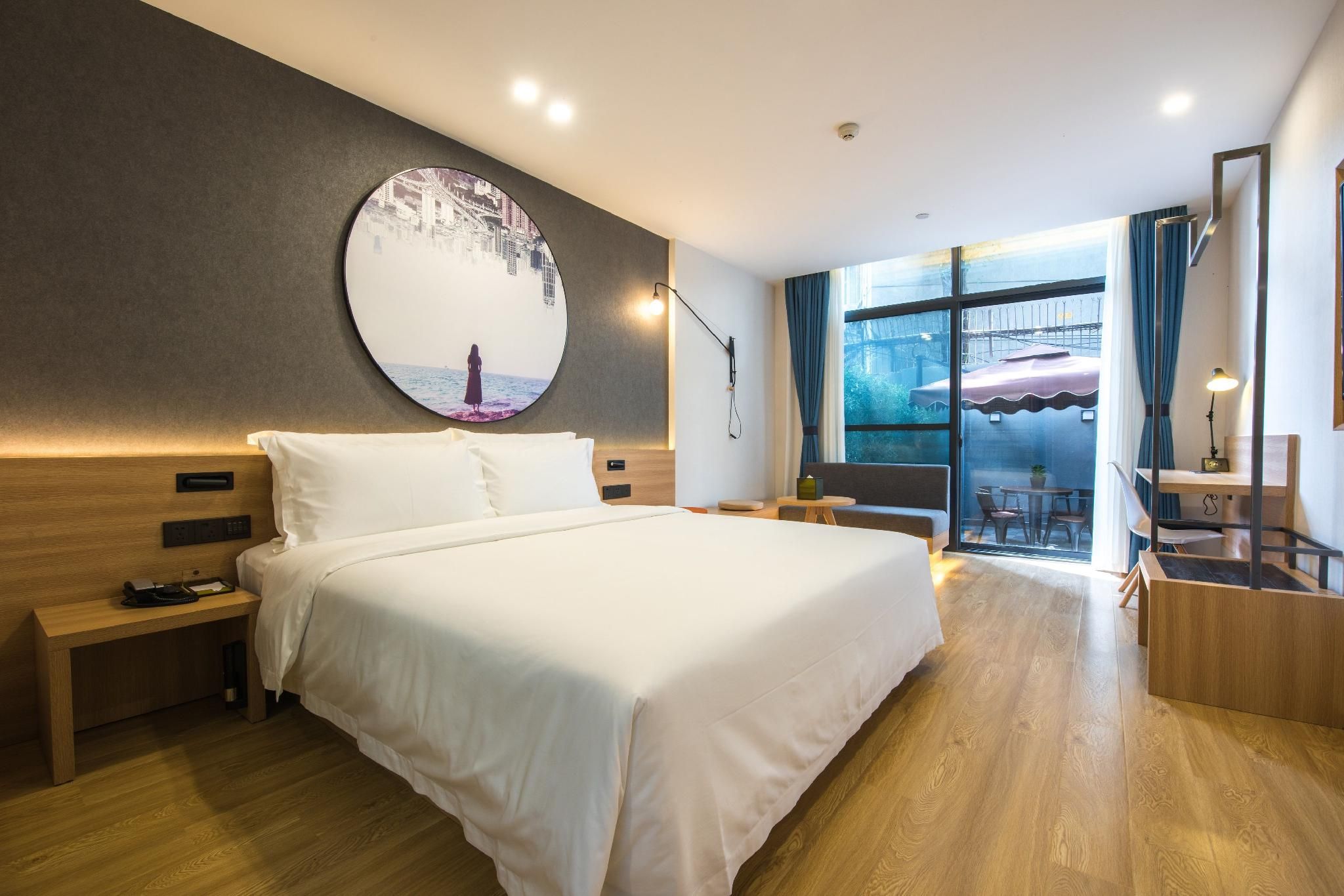 Superior Double Room with Courtyard