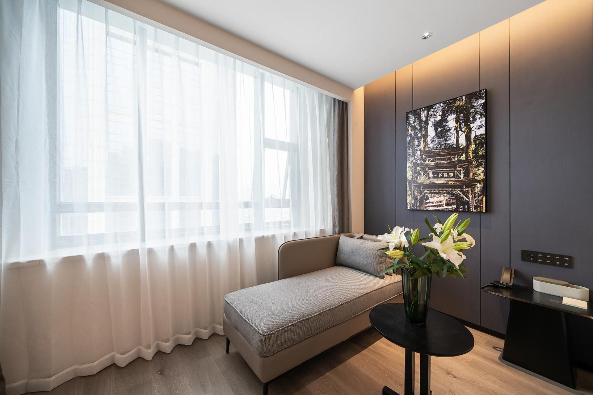 Premier Double Room with Courtyard