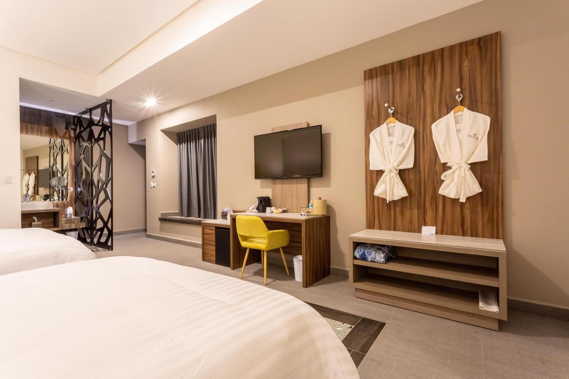 Superior Suite