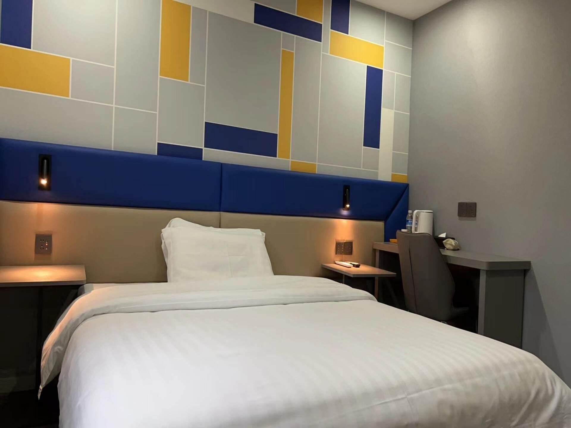 WH - New 7 Days Comfort 1 Bed Room