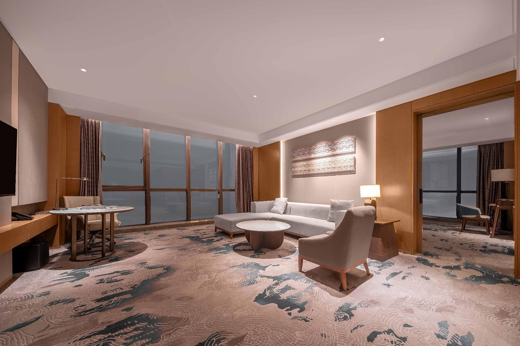 Deluxe Twin Executive Lounge