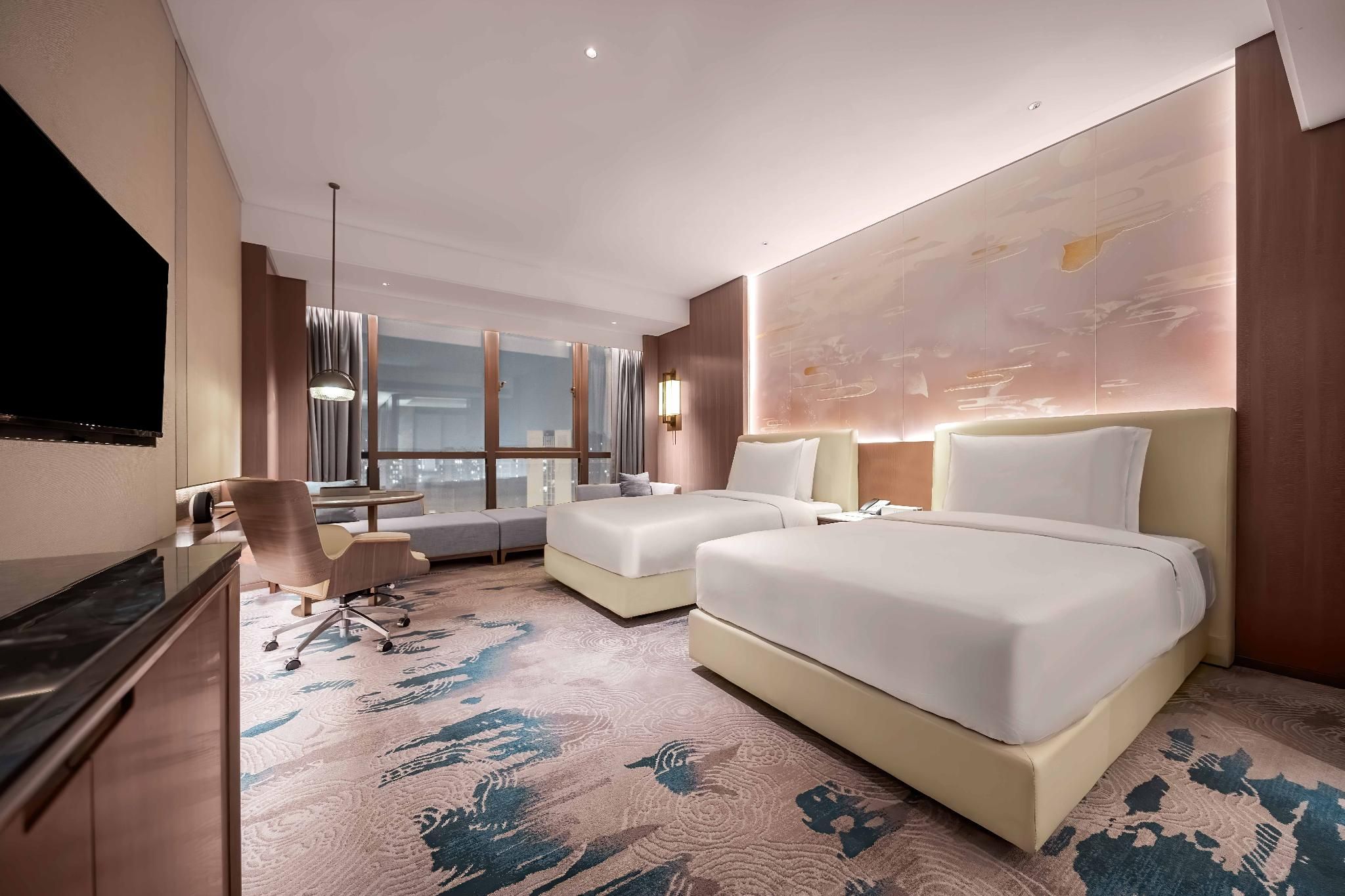 Deluxe Twin Executive Lounge