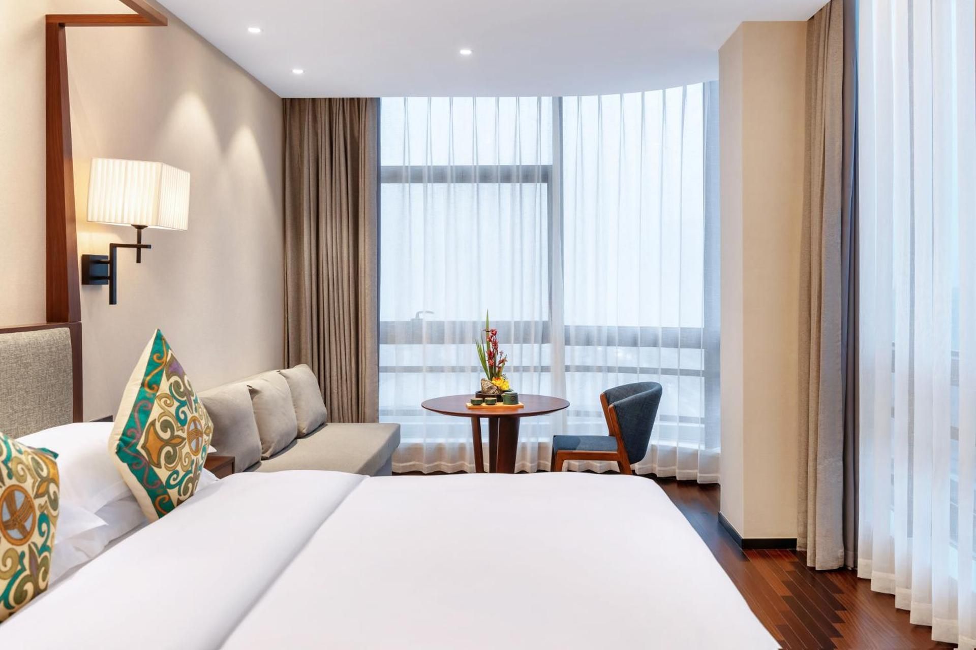 Seasonal City Double Room