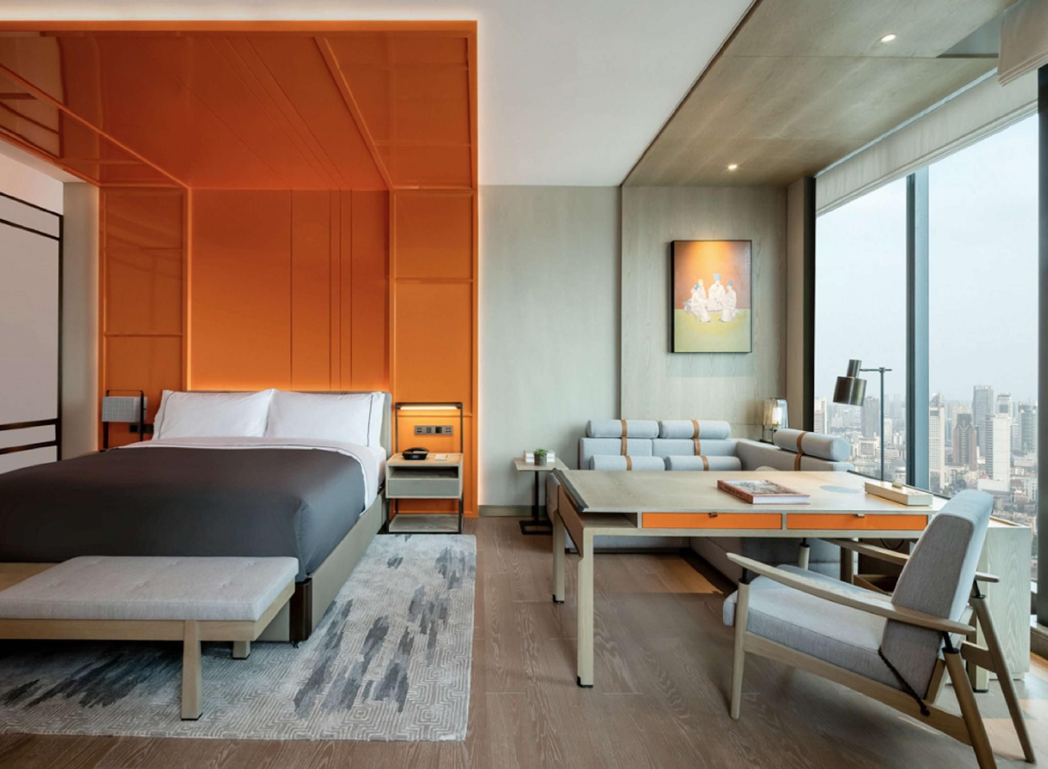 1 KING CANOPY ROOM