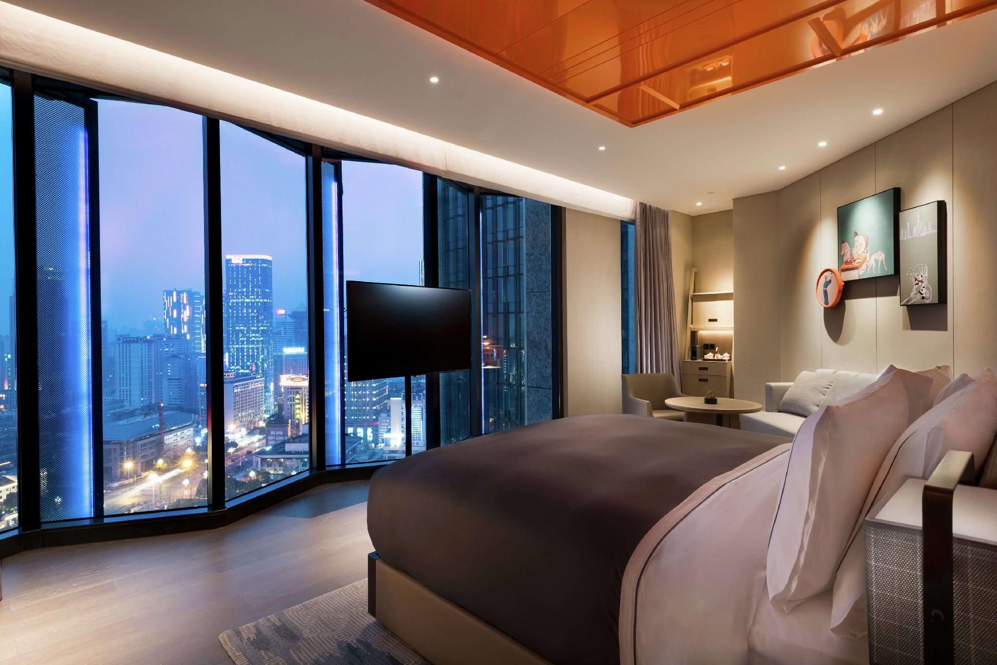1 King Grand Skyline Tianfu Square View Room