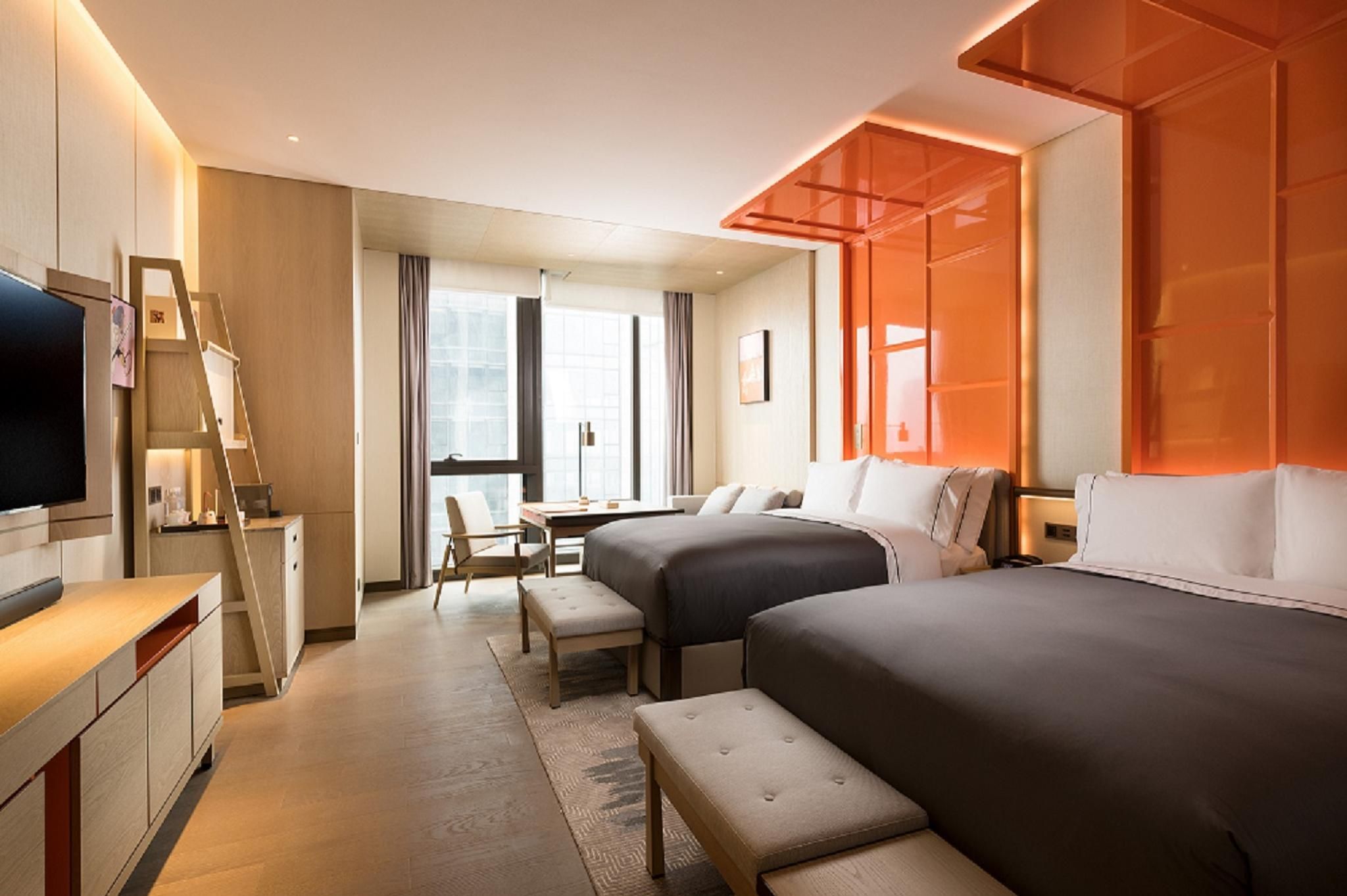 2 queen tianfu square view room