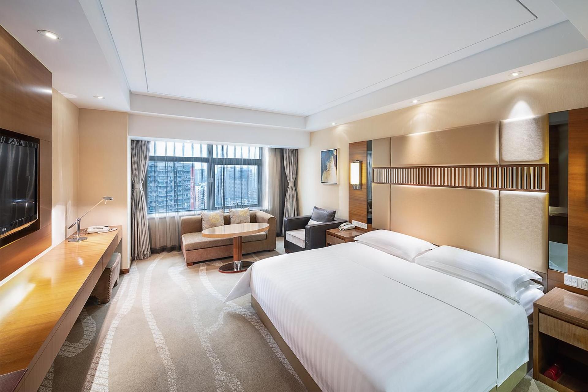 Deluxe King Bed Room