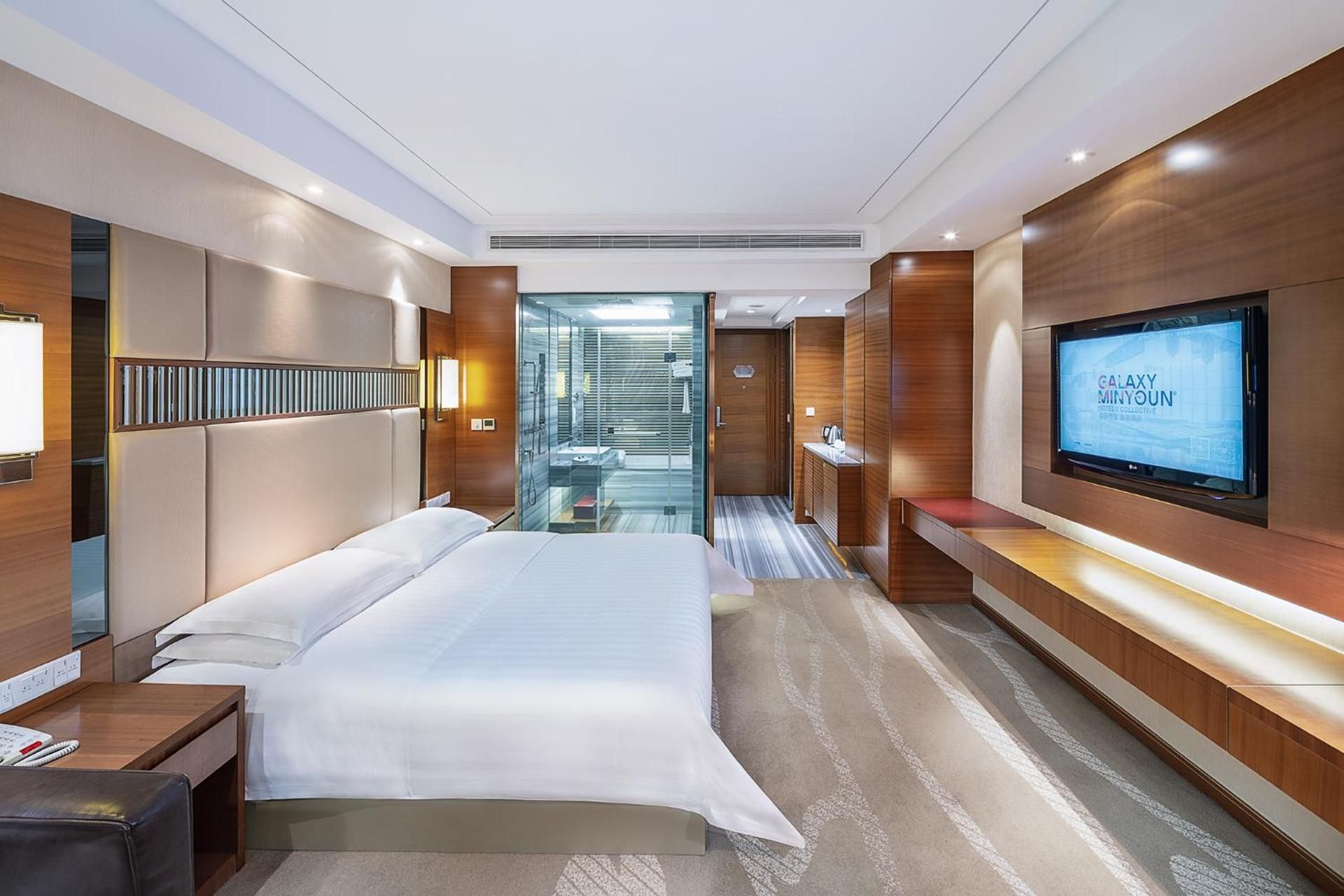 Deluxe King Bed Room