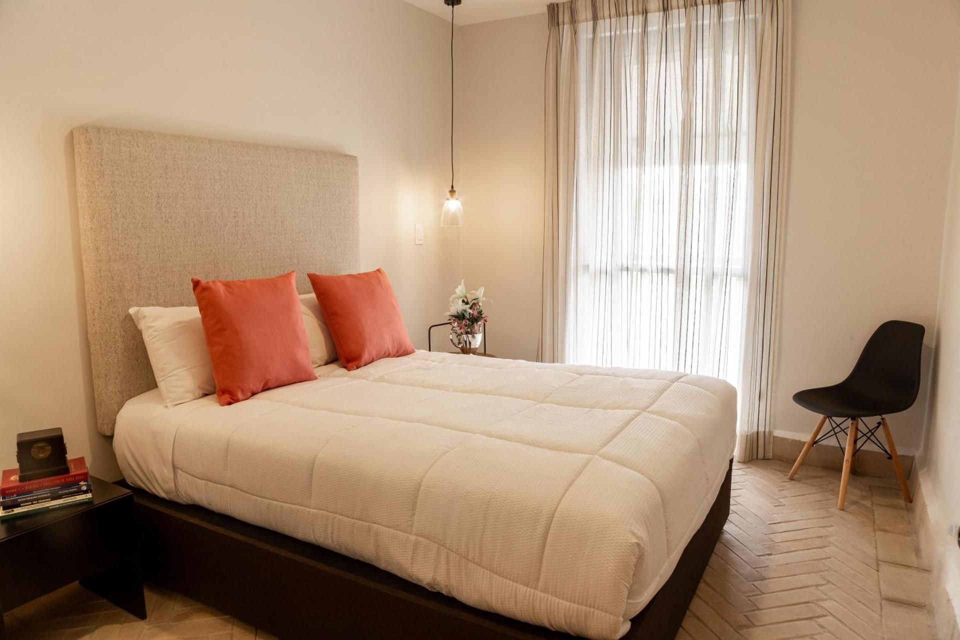 One-Bedroom Standard Apartment