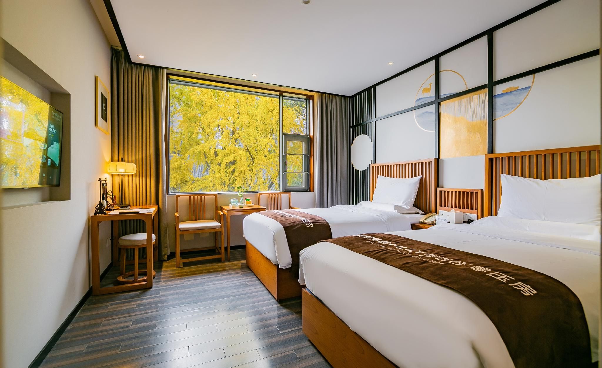 Rezen - MLILY Zero Pressure Twin Room