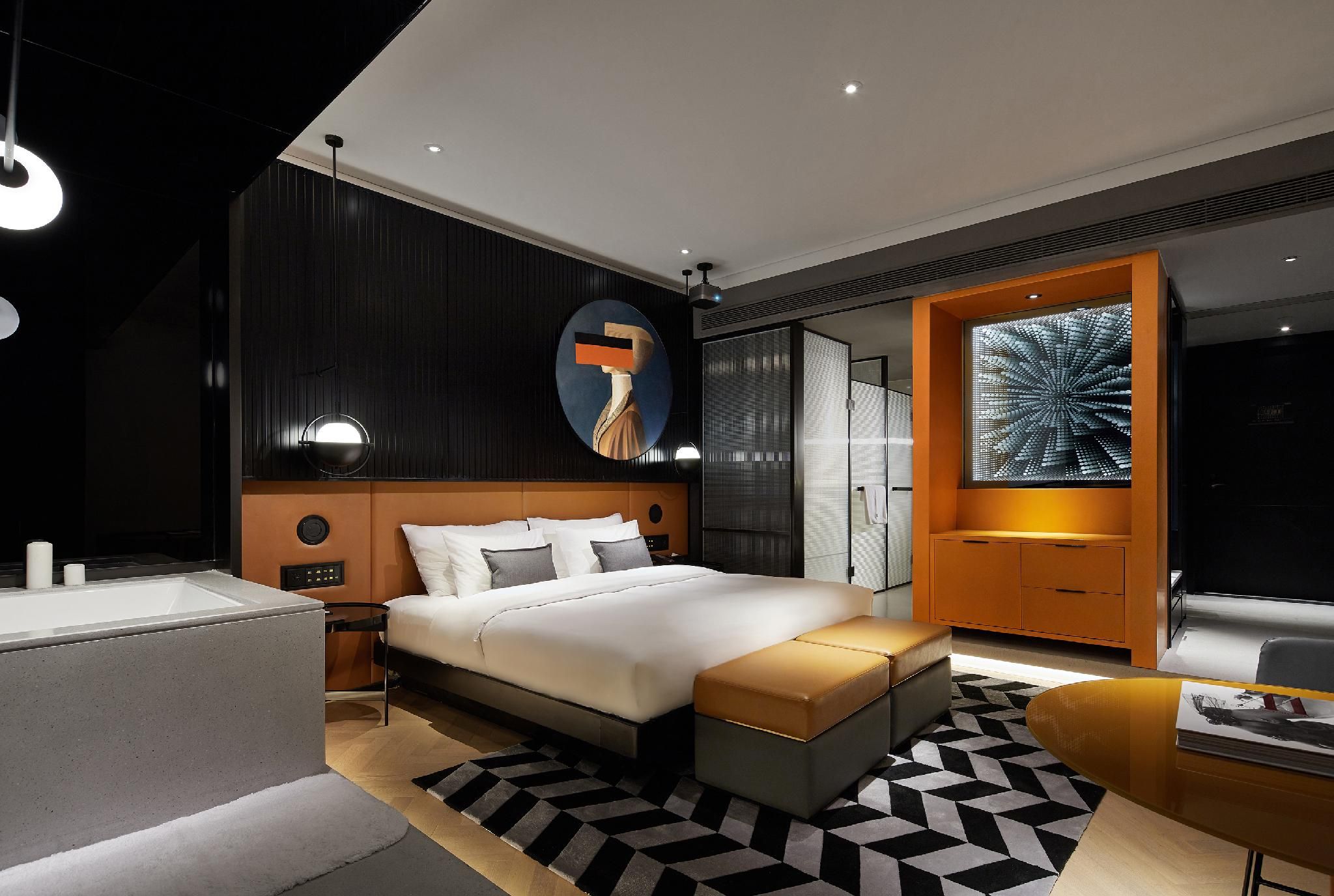 Tianfu Square King Room