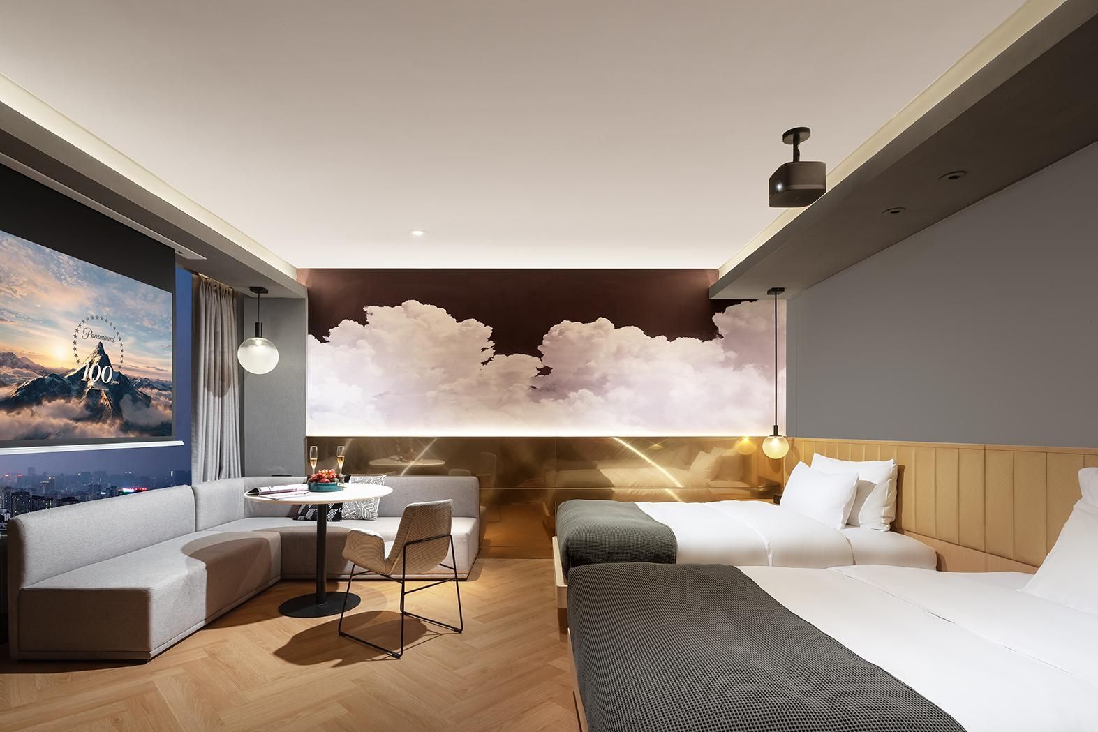 Deluxe Twin Room - Two 135cm Beds
