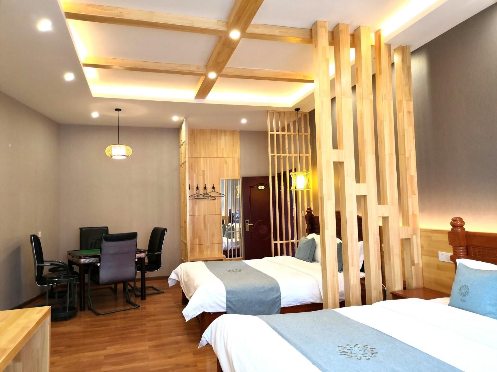 Lvyue - Entertainment Room with Mahjong Machine