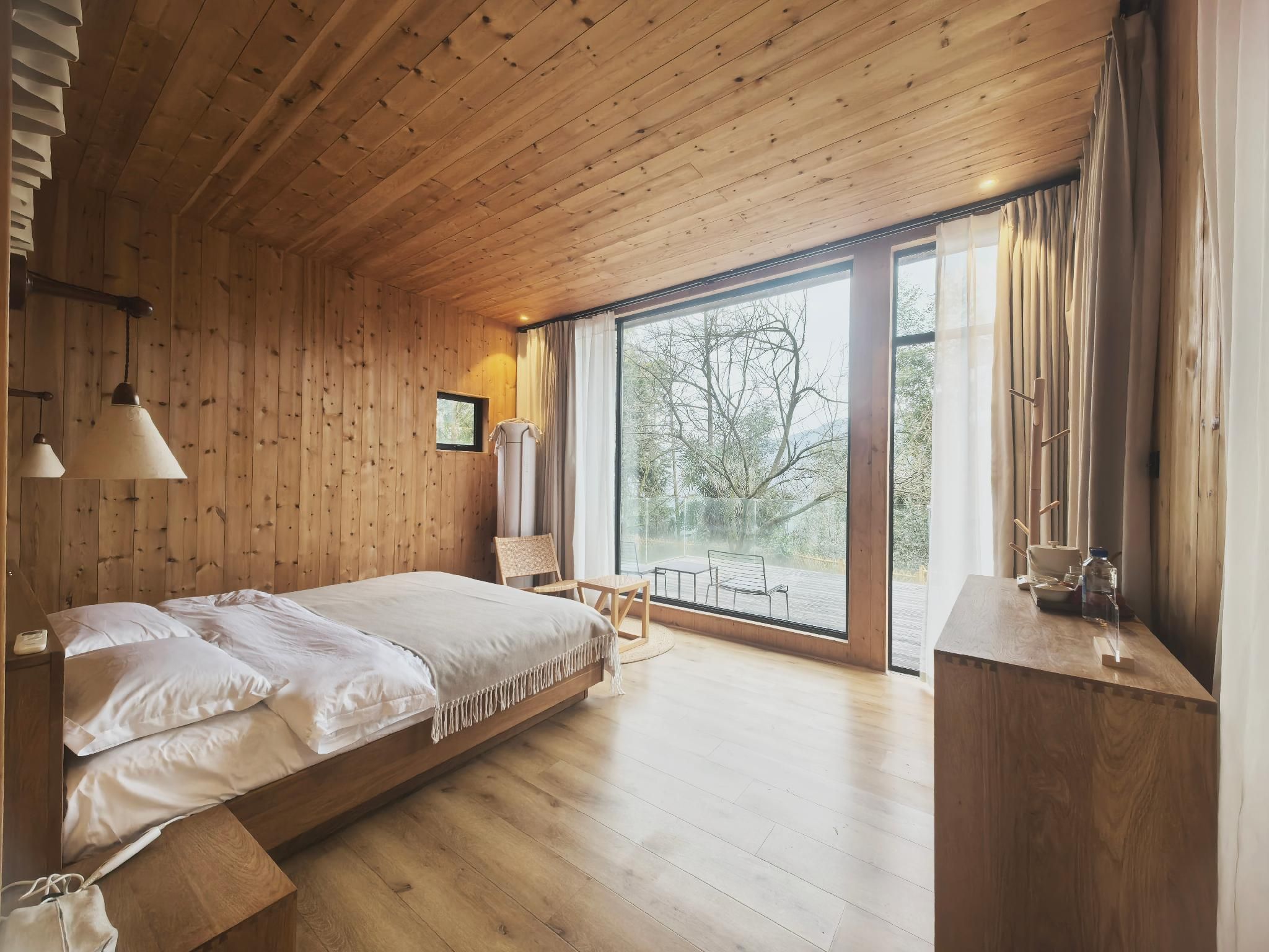 Double Queen Room