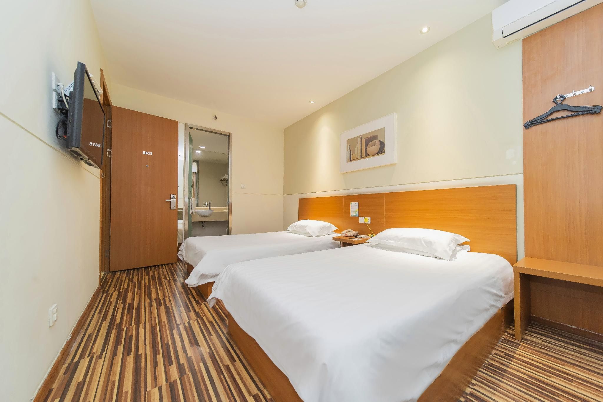 Twin Bed Standard Room