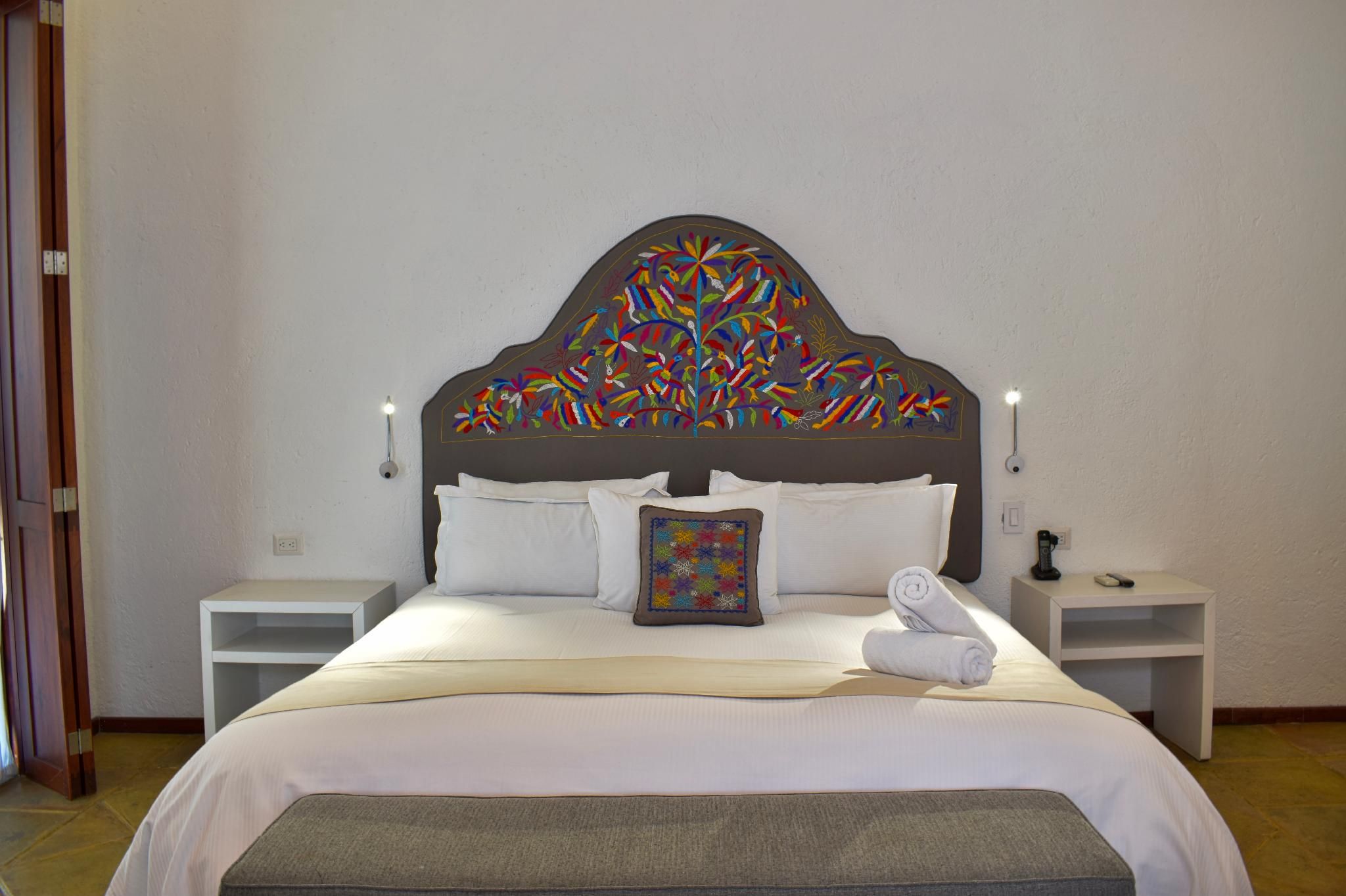 Master Suite with King Bed