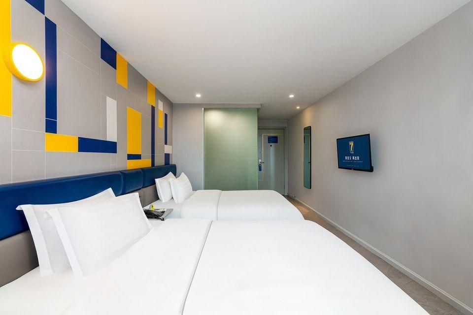 WH - New 7 Days Comfort Twin Room